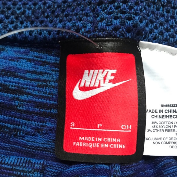 Nike Tech Knit Shorts - Picture 3 of 3